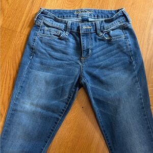 Arizona Jeans Juniors, Size 5, Medium Wash, Skinny Fit, Straight Leg